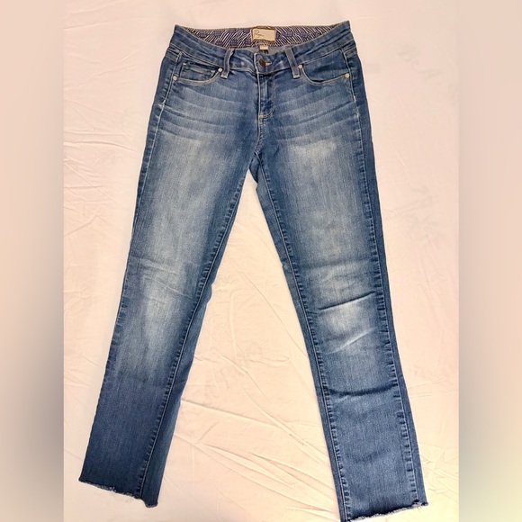 Paige Peg Skinny Jeans Size 26 Raw Hem Frayed Stretch Denim Medium Wash - Picture 4 of 8